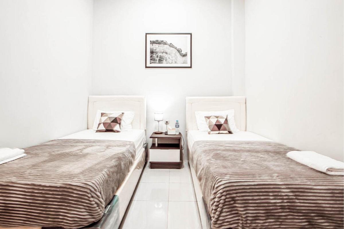 Krisan Guest House Syariah Mitra RedDoorz - Housity
