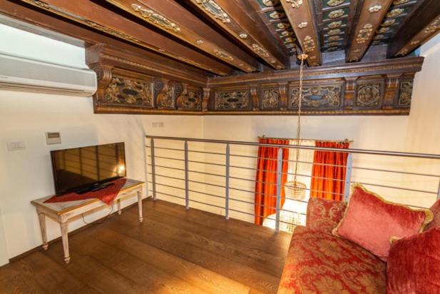 LUXURY APARTMENT San Marco Experience - Housity
