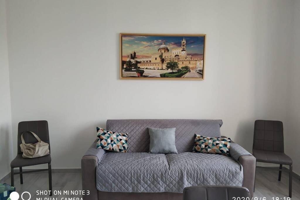 Home sweet home appartamento ricco di comfort - Housity