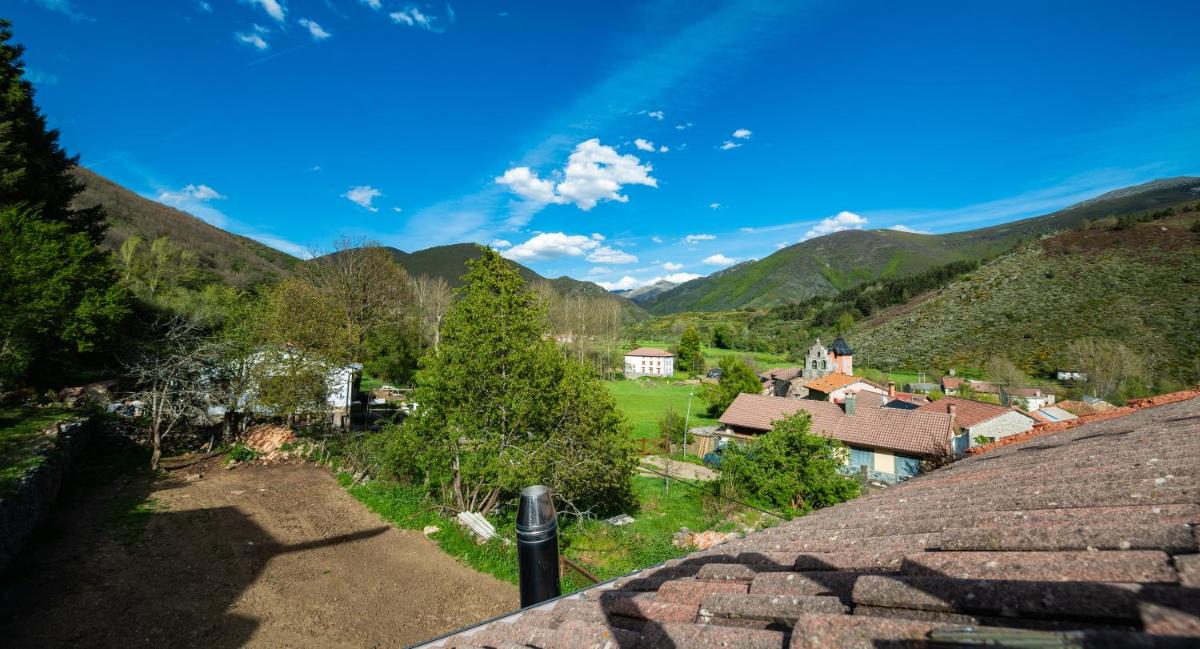 Casa rural El Casar de Espejos I y II - Housity
