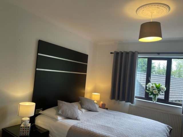 Ewenny Farm Guest House - Housity
