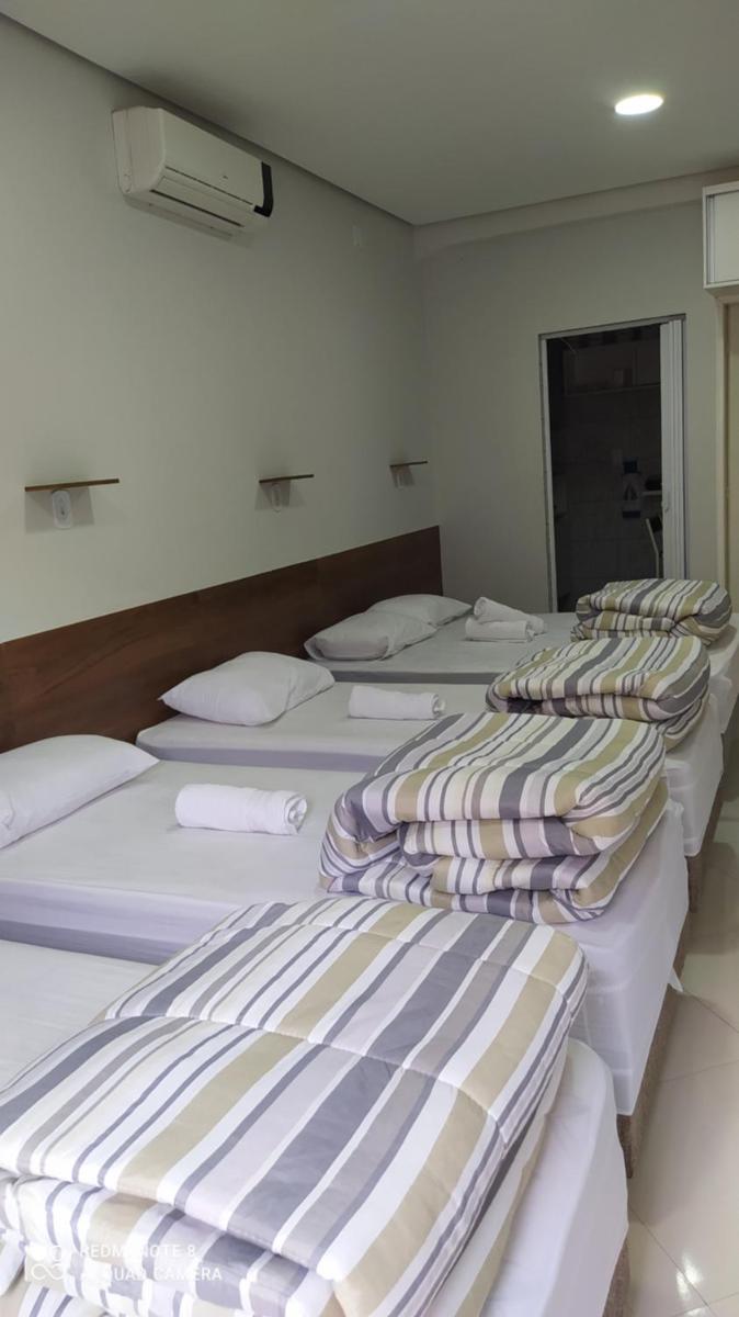 Flat familiar com ar,wi fi,cozinha e garagem - Housity