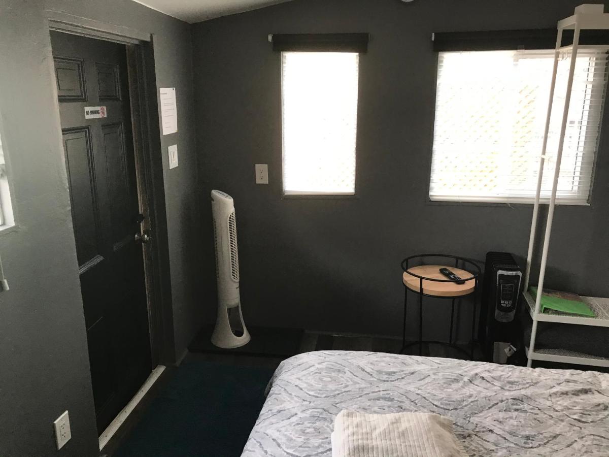Love-nest With Private Hot Tub - Housity