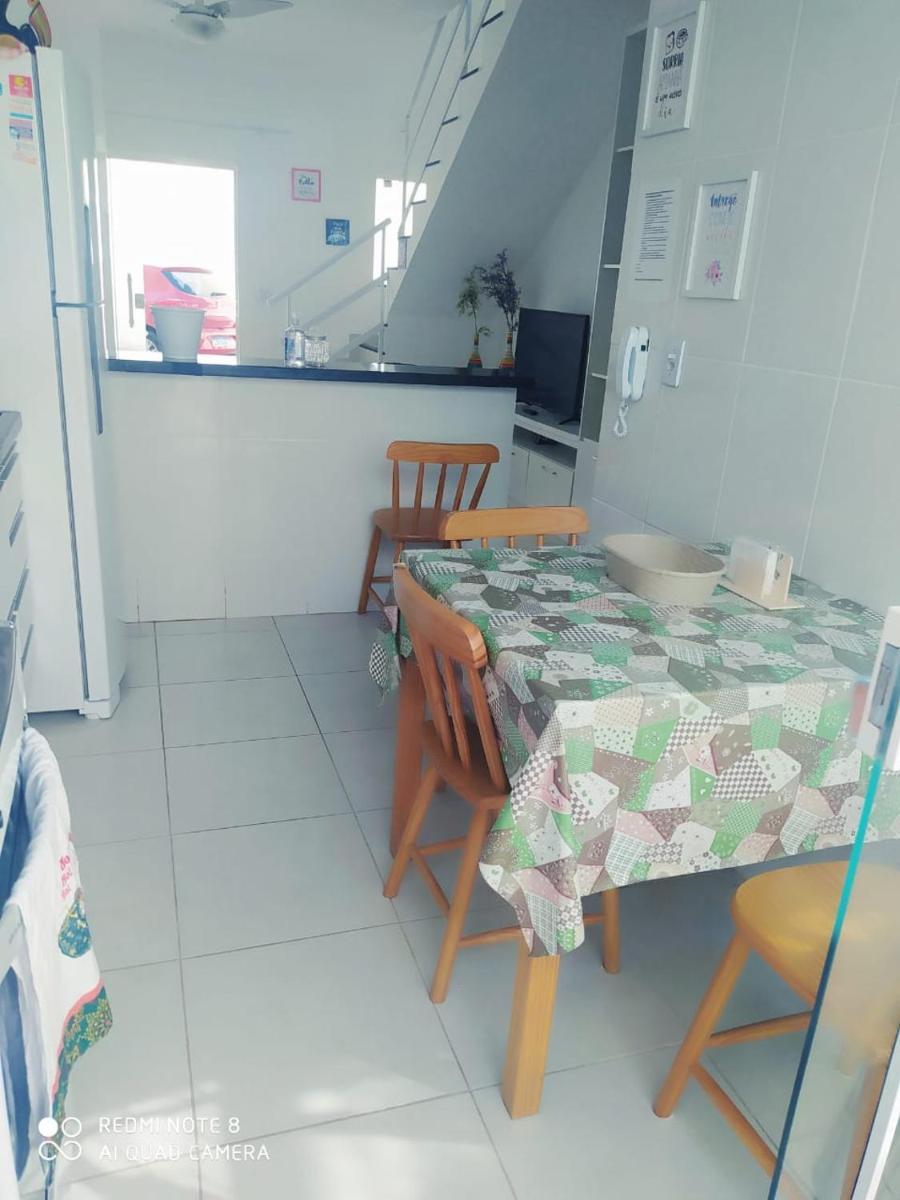 Casa-2 Condomínio Elza em Arraial do Cabo - Housity