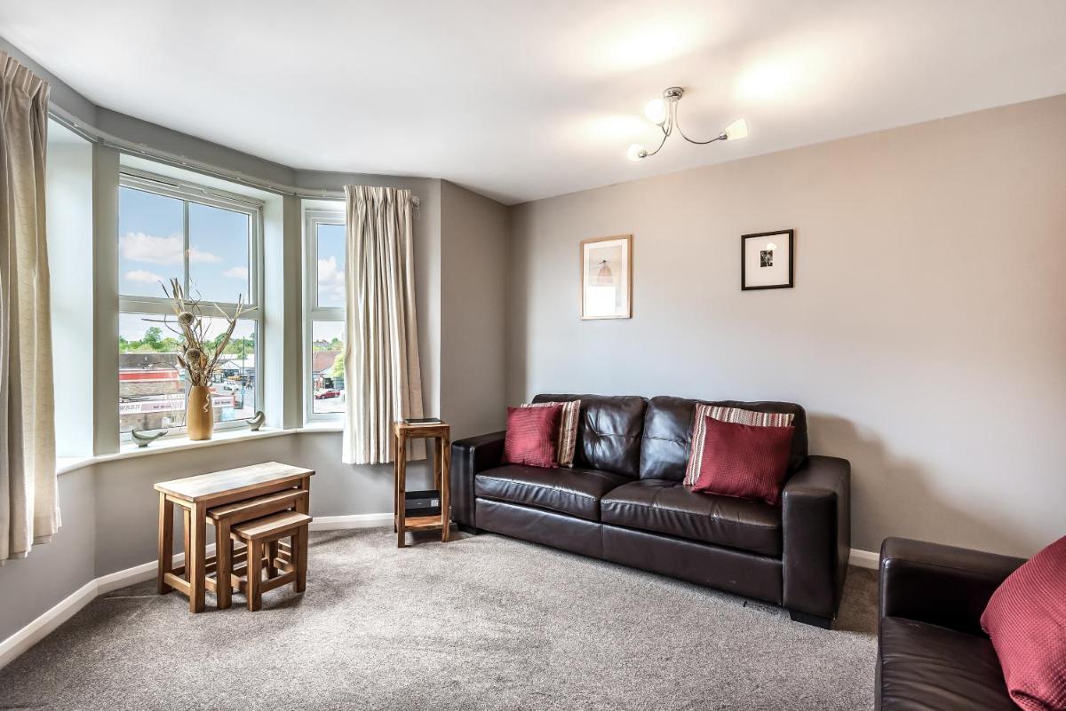 Merchants Gate - 2 Bed comfy apartment with parking and York Minster views - Hizvo