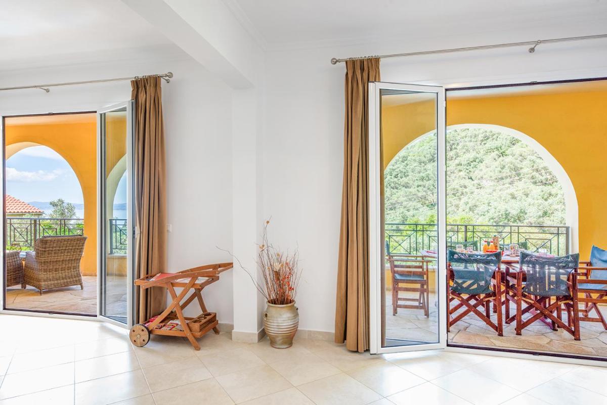 Villa Christina - Housity