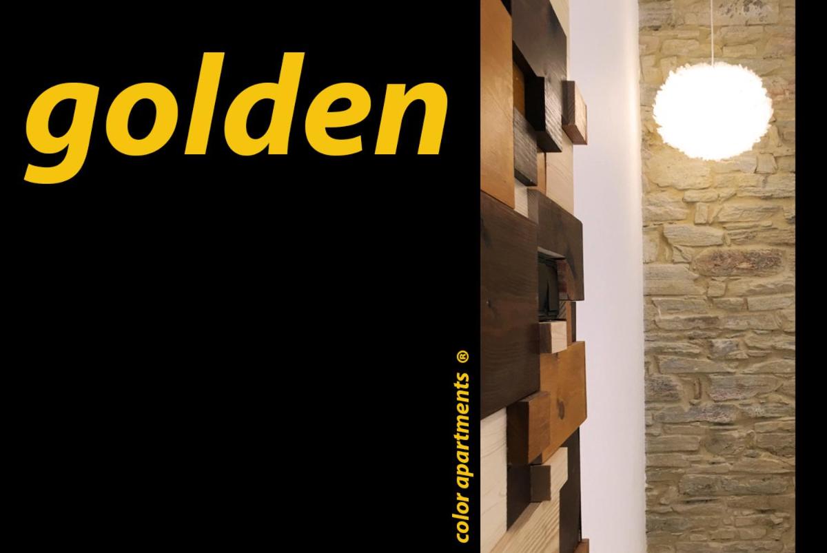 Golden & White Home - Housity