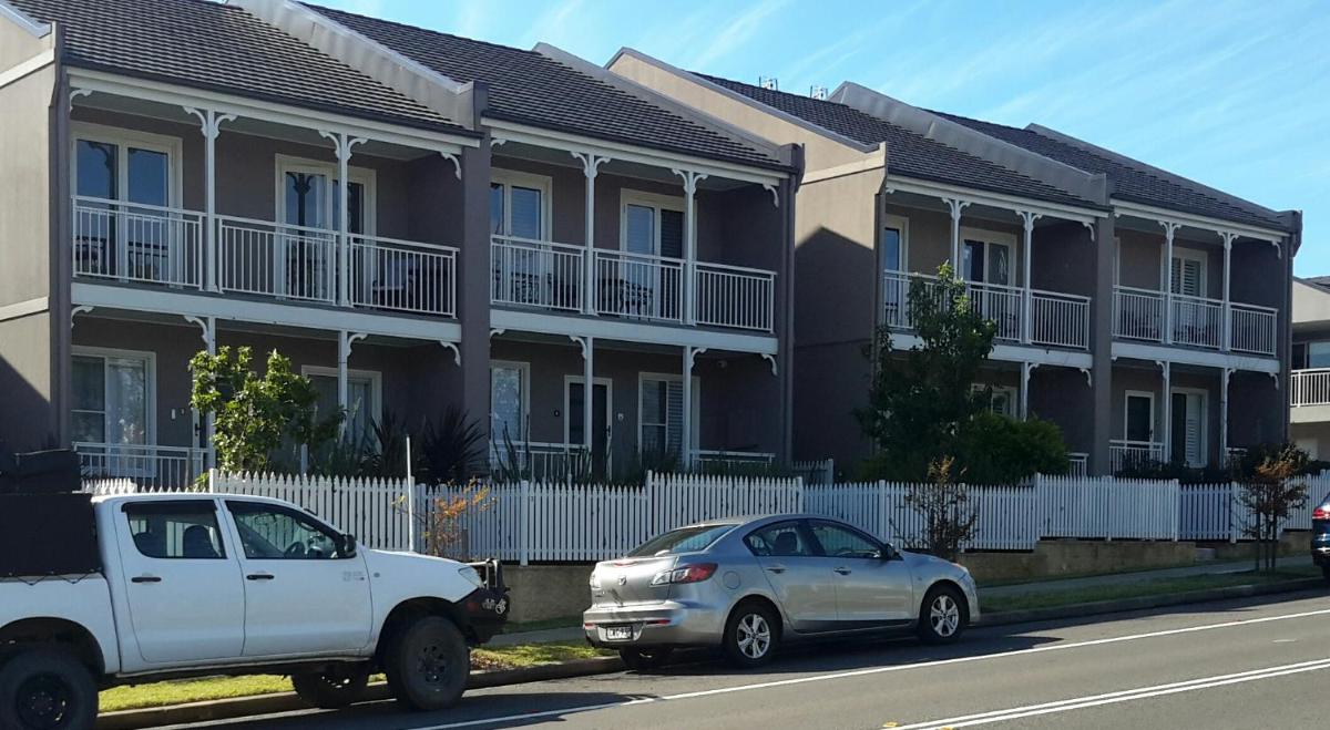 Camden Valley Terrace 4 - Housity