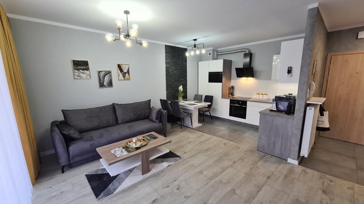 Apartament DeLuxe 3 - Housity
