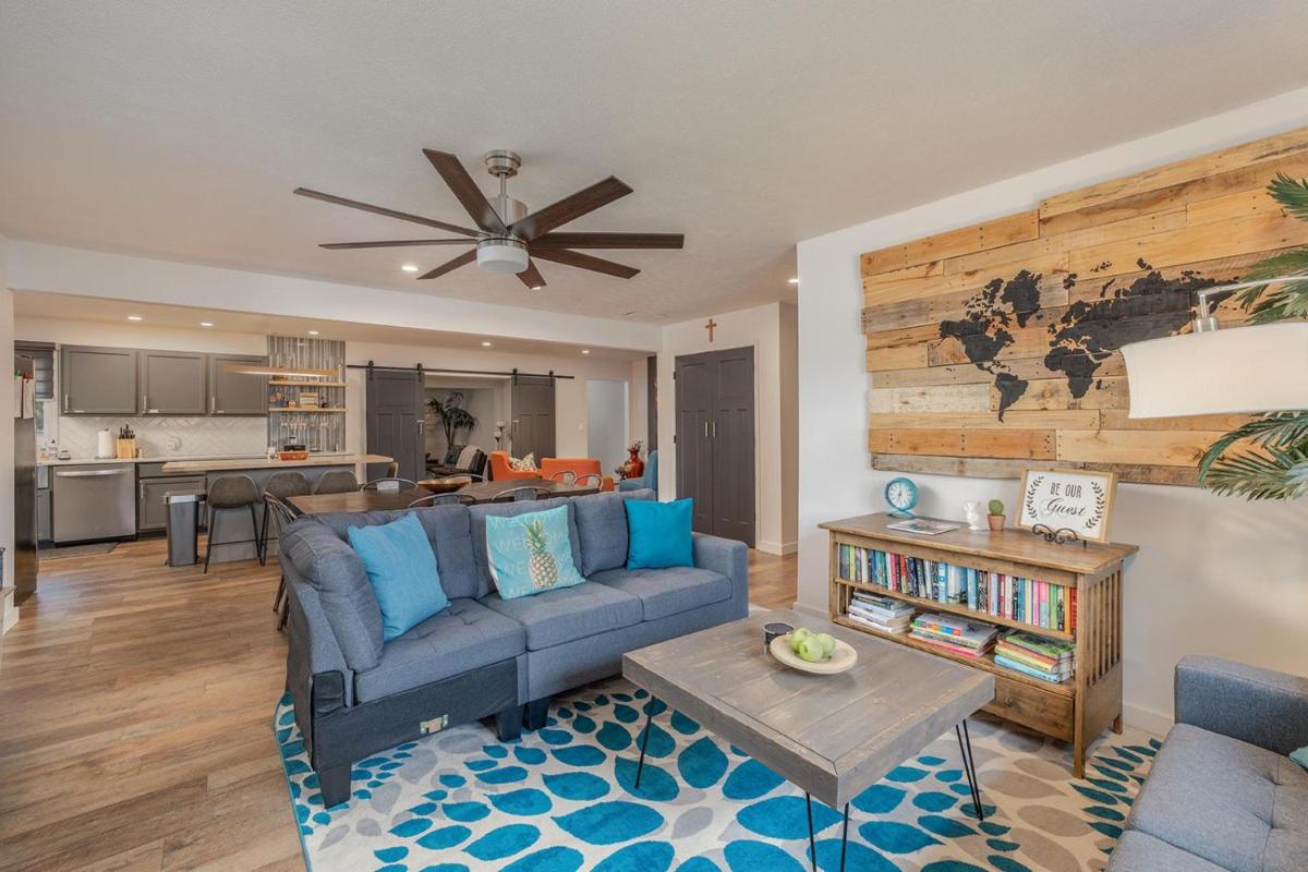 Greystone Home - Excellent Location! Family And Work Friendly -updated Style!! - Housity