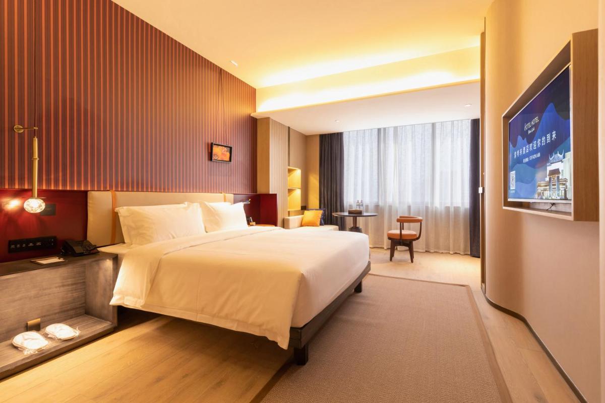 Foshan Xinxuangong Hotel - Housity