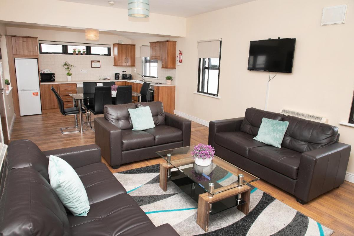 Arch House Apartments - Housity