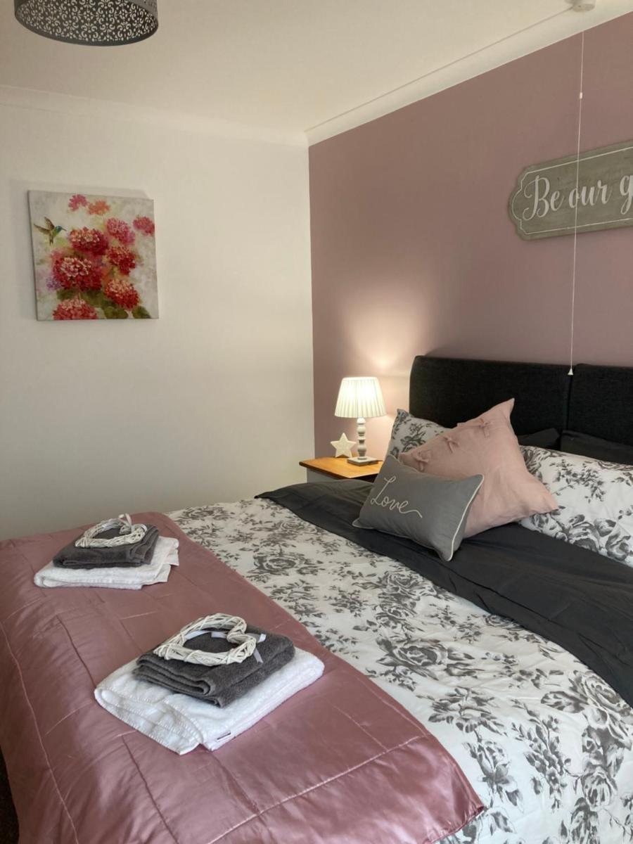 Woodlands Court Holiday Retreat - Housity