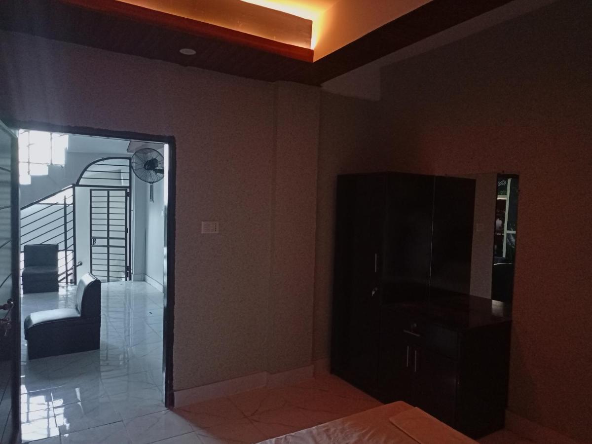 AdLight Guest Rooms Swat - Housity