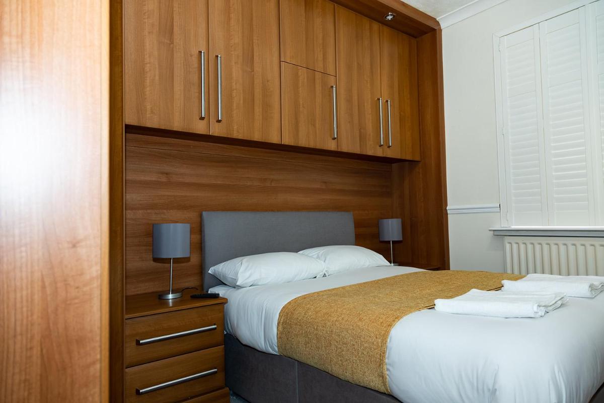 Alexander Apartments Blyth - Housity