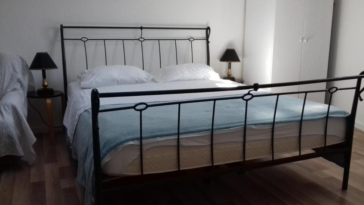 Apartments MIME - Small House - Housity
