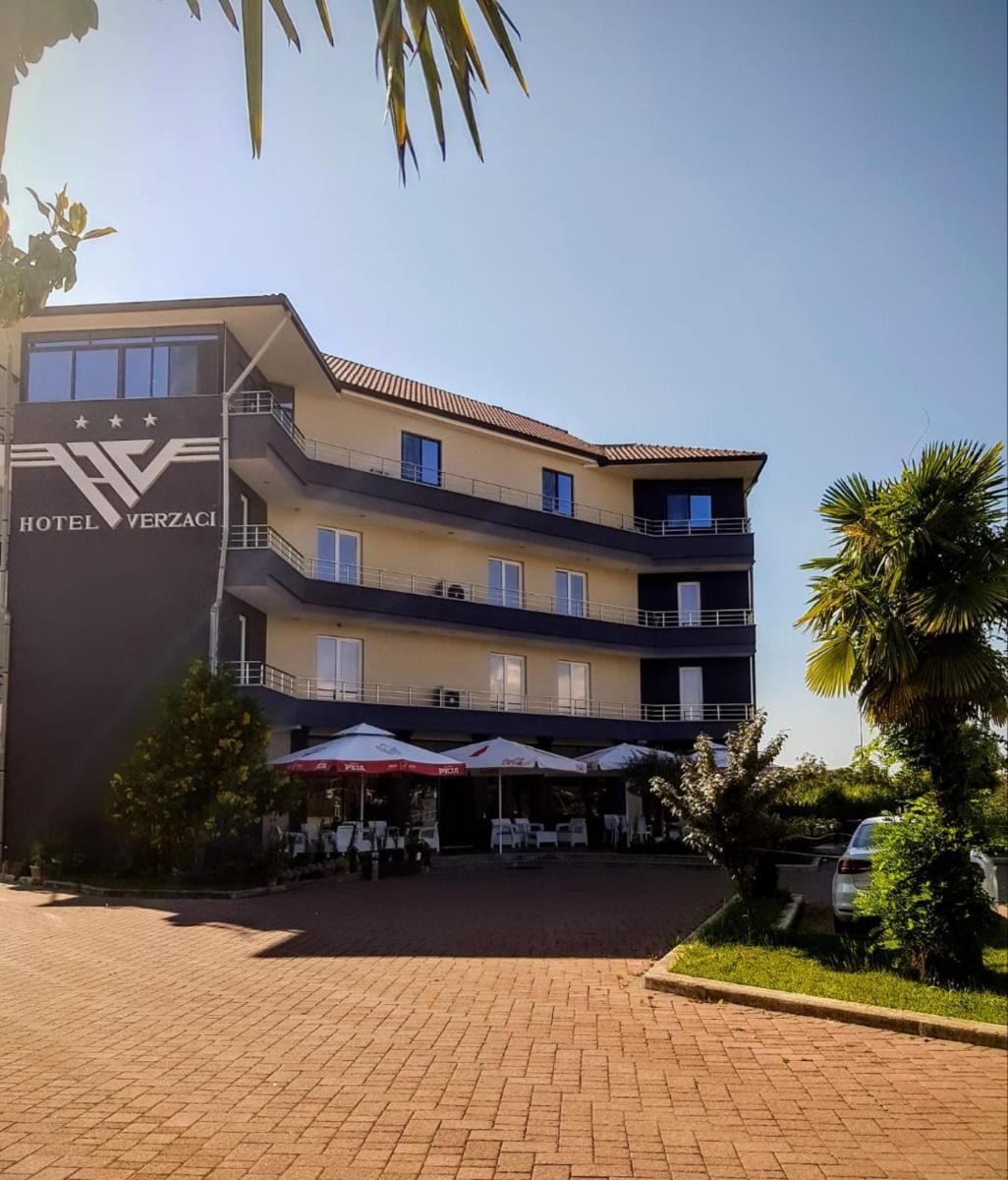 Hotel Verzaci - Housity