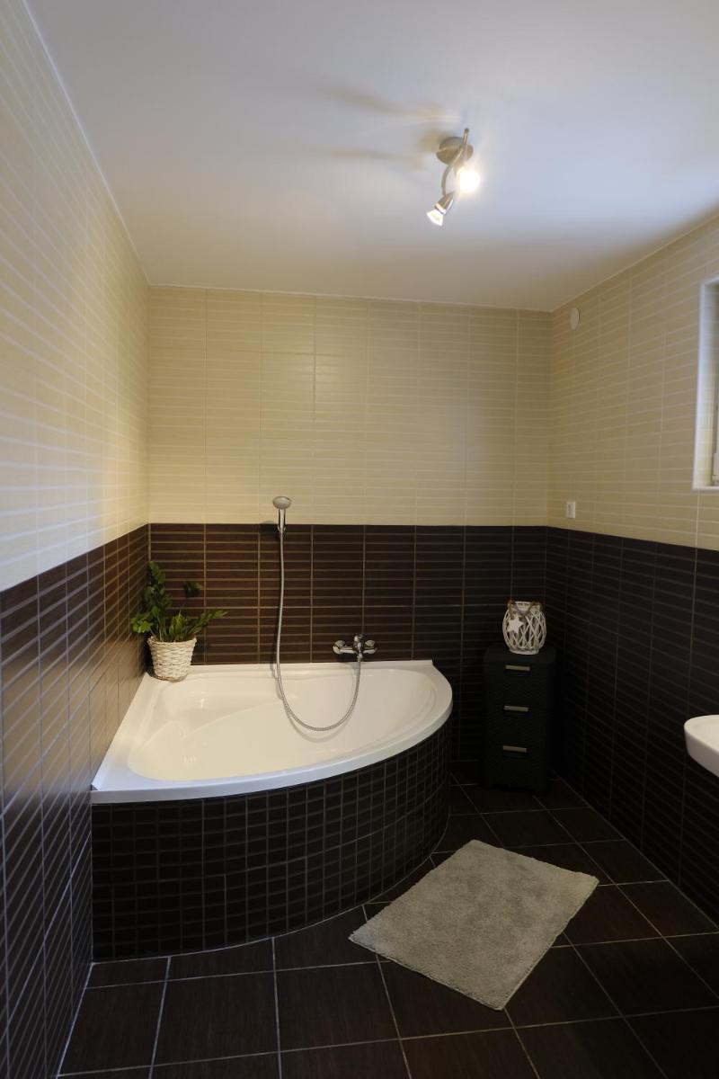 Suitetrails - Kajári Apartmanház