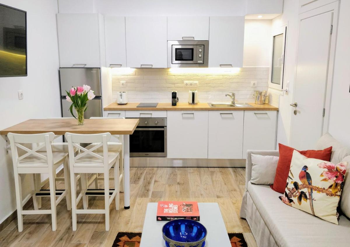 The Countess Riencourt Apartment - Housity