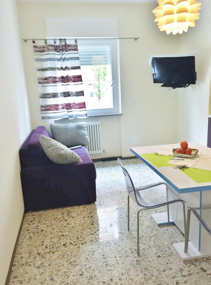 Bozen - Gries - Housity