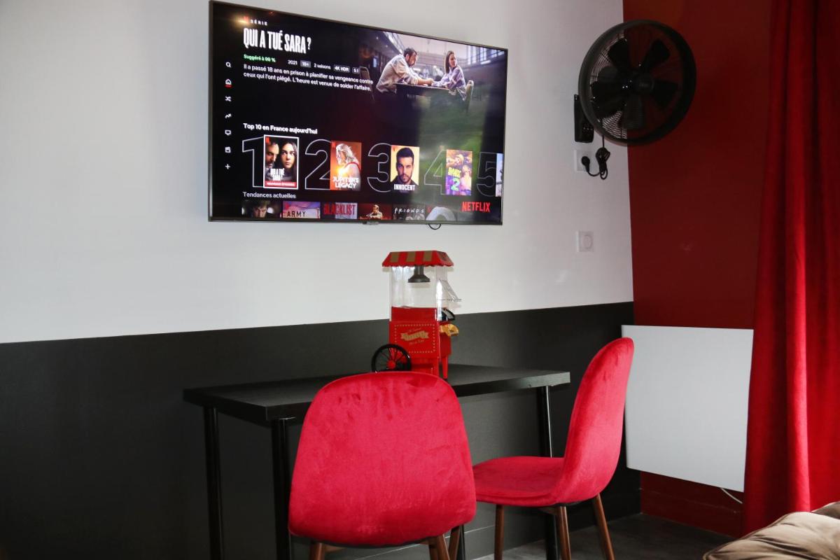 R'Studio Ciné Salle 1 Hypercentre Grenoble - Housity