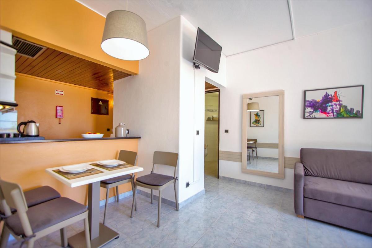 Turial Old Town Ocean View - Housity