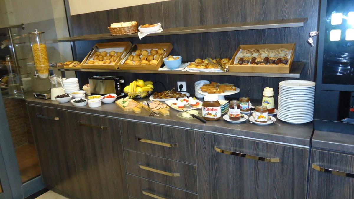 Hotel Bournissa - Housity