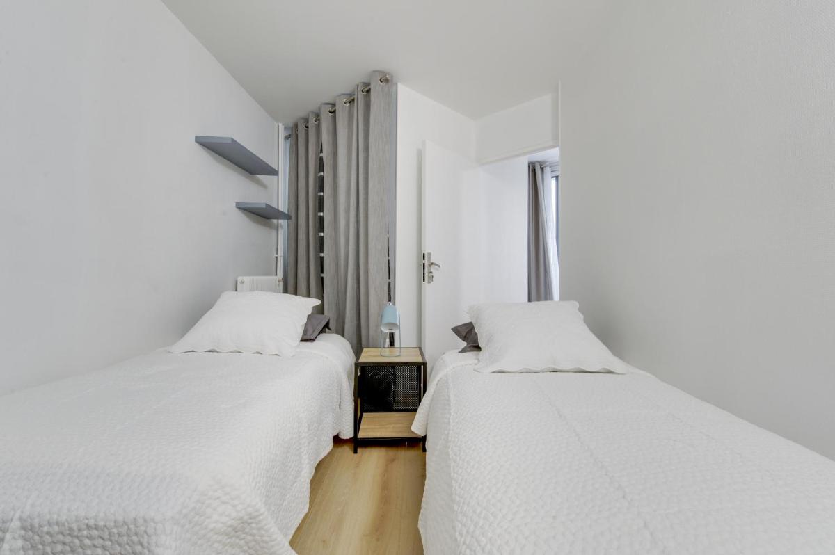 Chic and spacious apart with parking - Housity