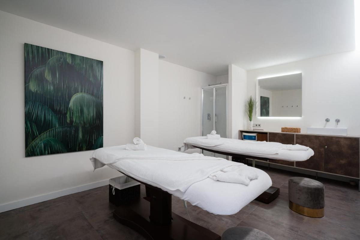 Spa o instalaciones de bienestar en Hospes Amérigo, Alicante, a Member of Design Hotels