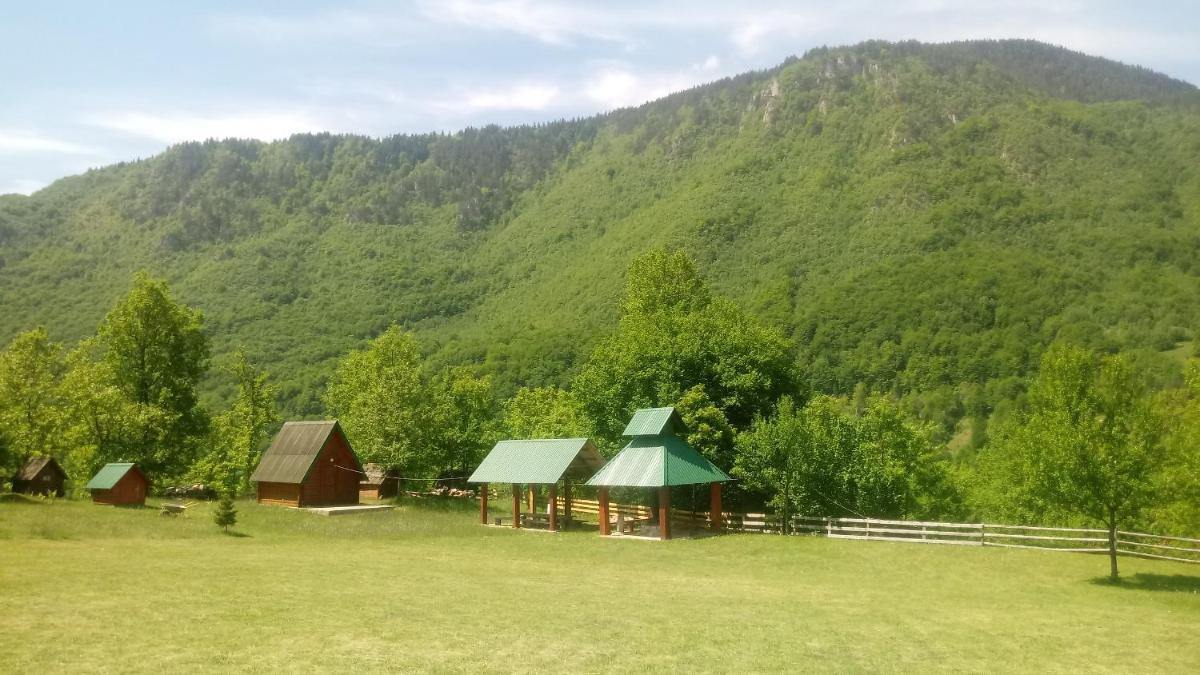 Kamp Rafting Kljajevića Luka - Housity
