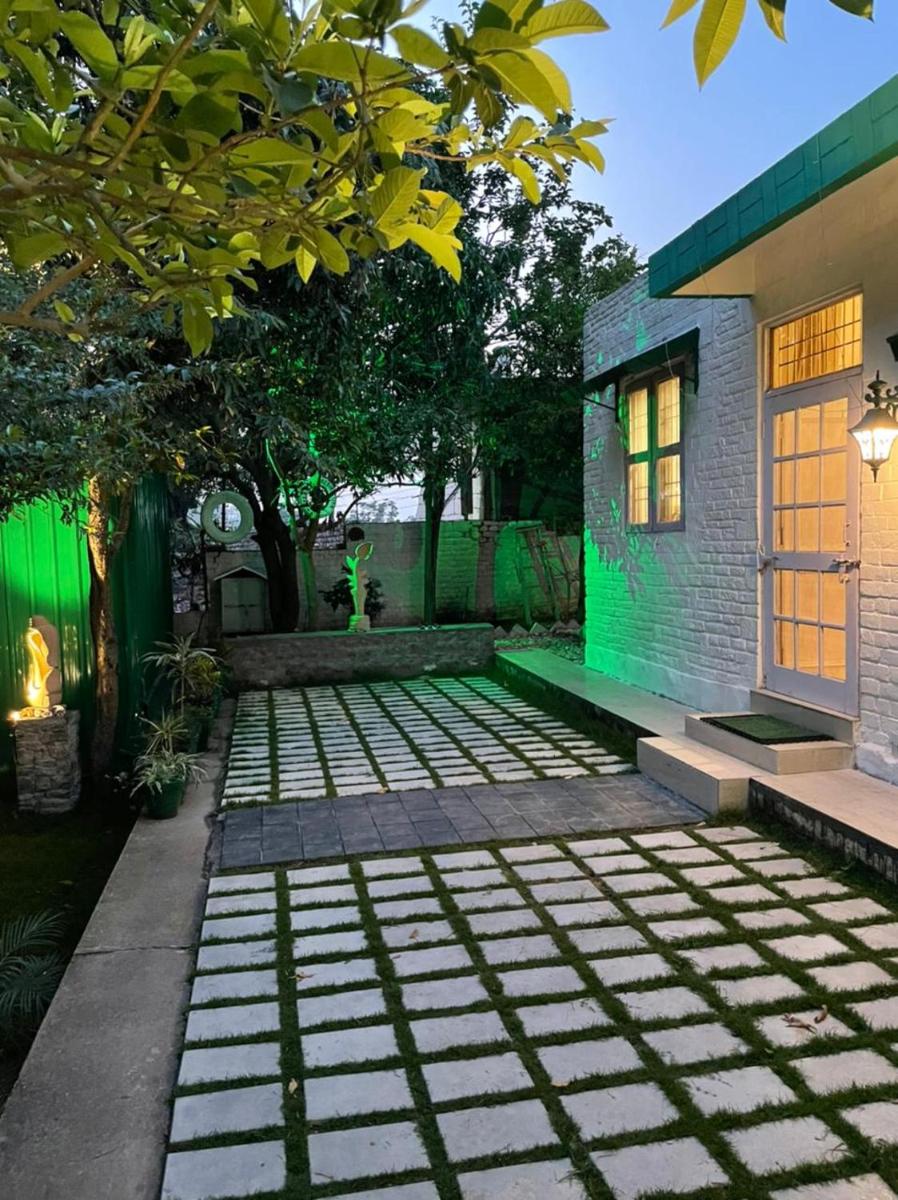 Morni Singh's 2BHK - Housity