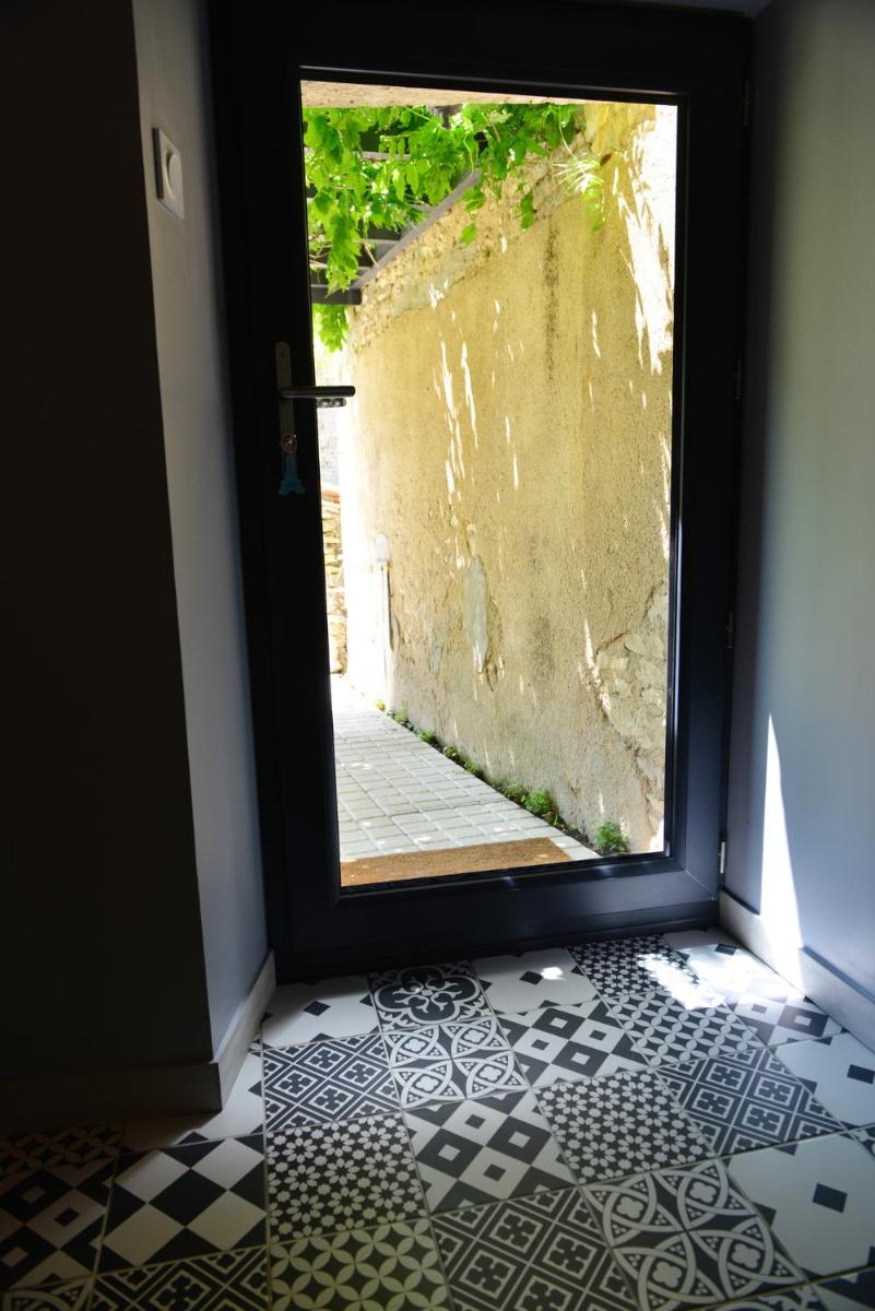 Chez Pique-Fesse Chambre d'hote - Housity