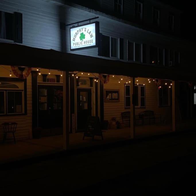 Murphys Law Inn 2 - Housity