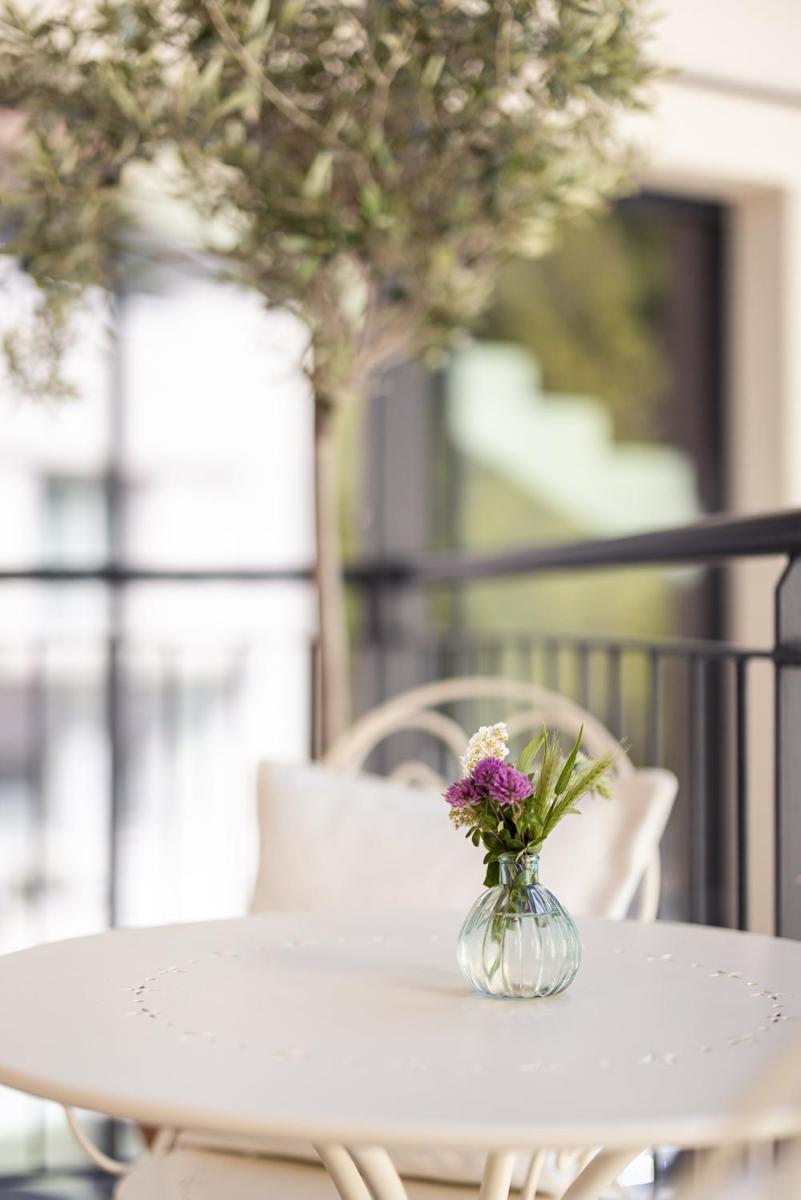Mondschein Rooms - Housity
