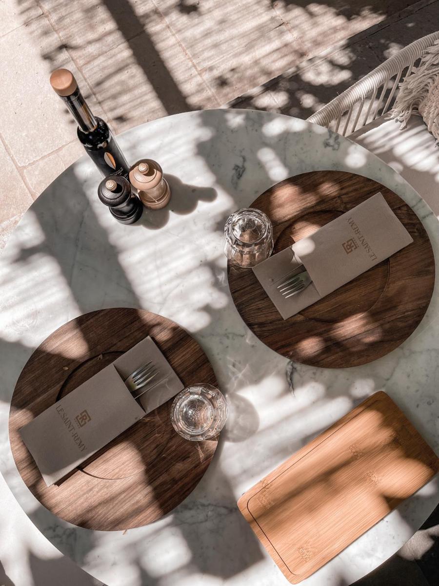 Boissons dans l'établissement Hôtel Le Saint Remy & Spa