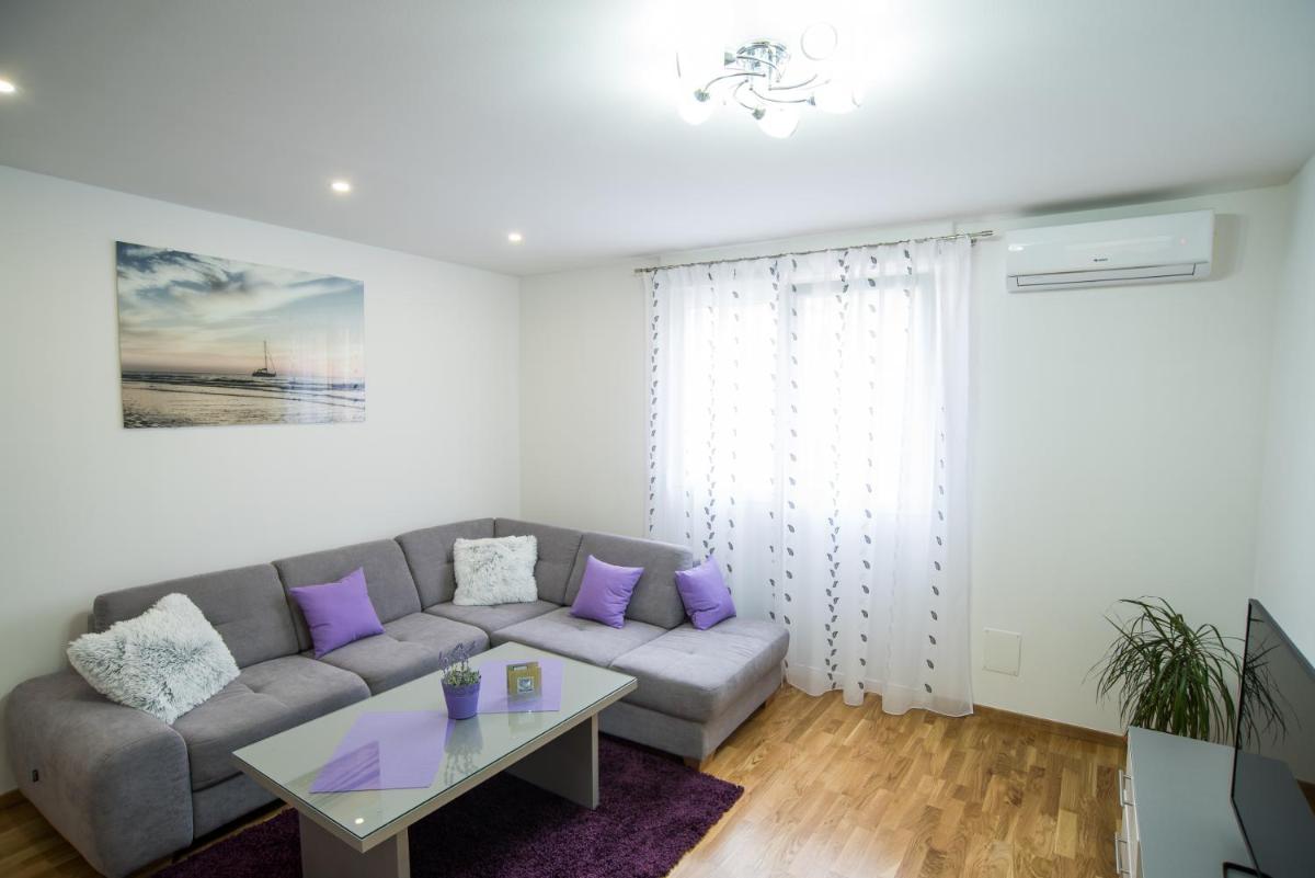 Too Sweet Apartment 1 - Housity