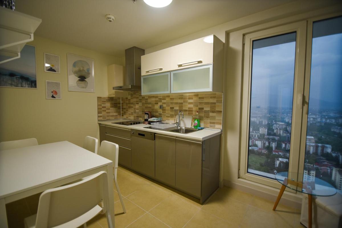 Suitetrails - Sky Deluxe Fitness & Spa