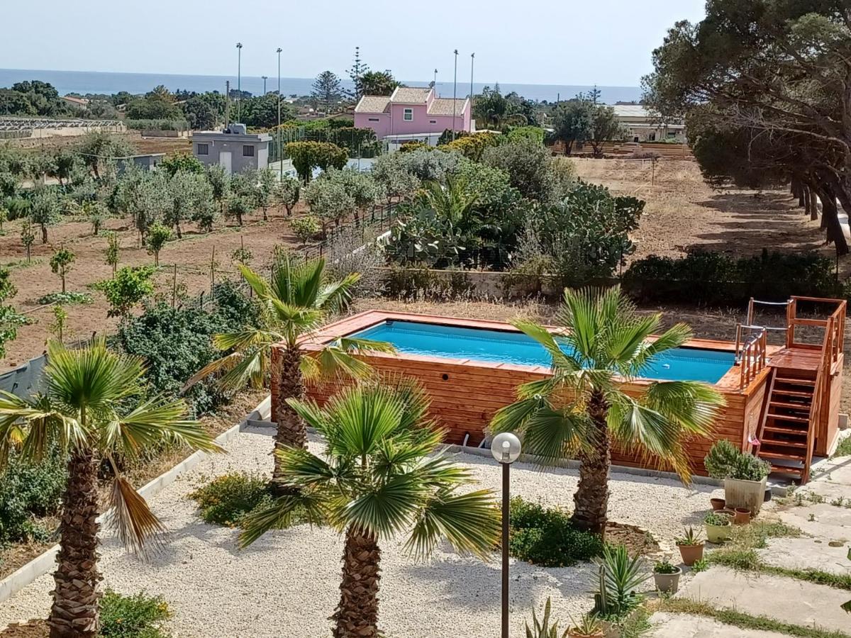 Turtle Island Apartments - Housity