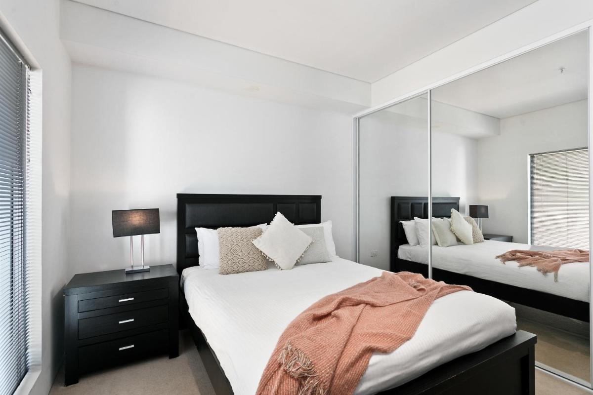 Suitetrails - Astra Apartments Perth CBD