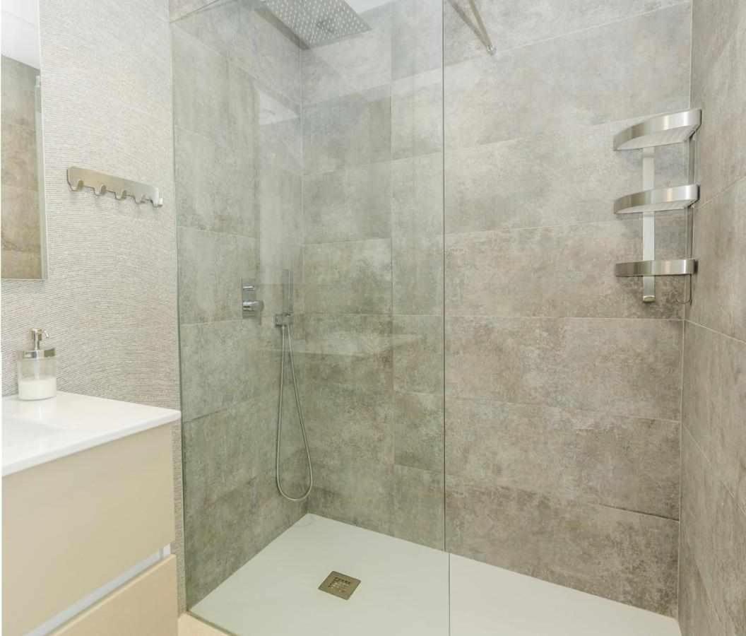 Beige and Classic Sea View Apartment - Housity