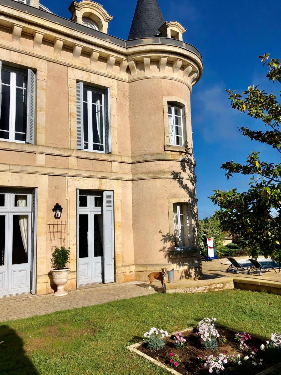 Jardin de l'établissement Château Hôtel Edward 1er