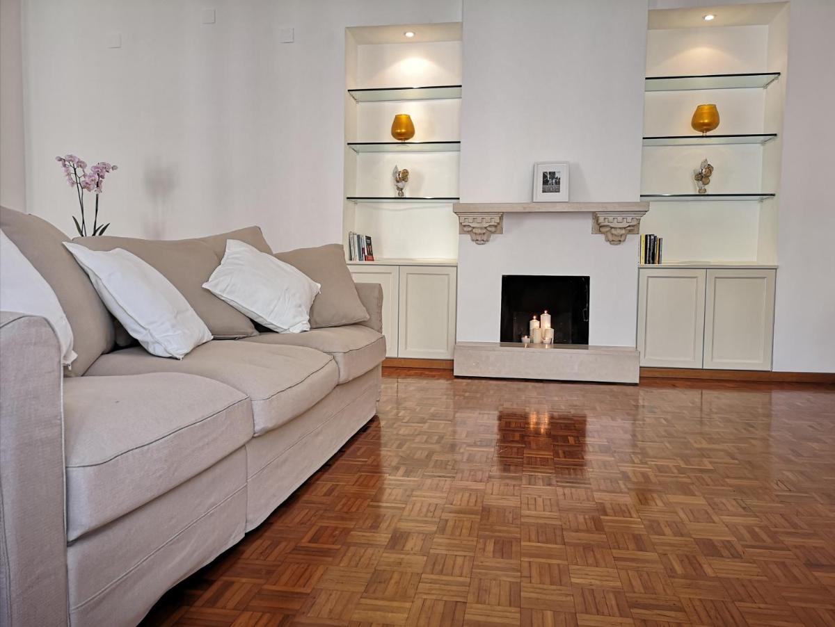 So Fine - Apulian Flats - Housity
