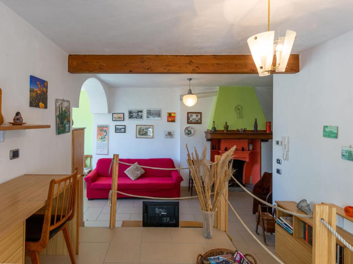 Apartment Elisabetta - GLA115 by Interhome - Housity