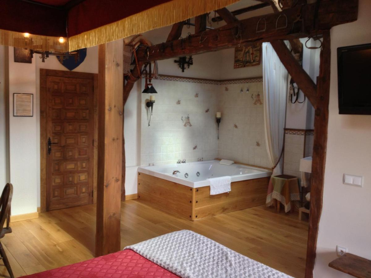 Hotel Rural El secreto del Castillo - Housity