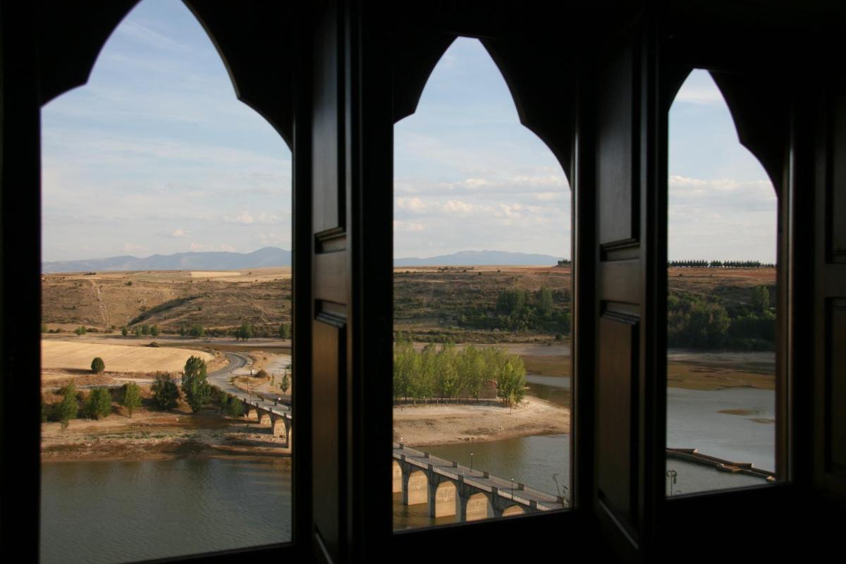 Hotel Rural El secreto del Castillo - Housity
