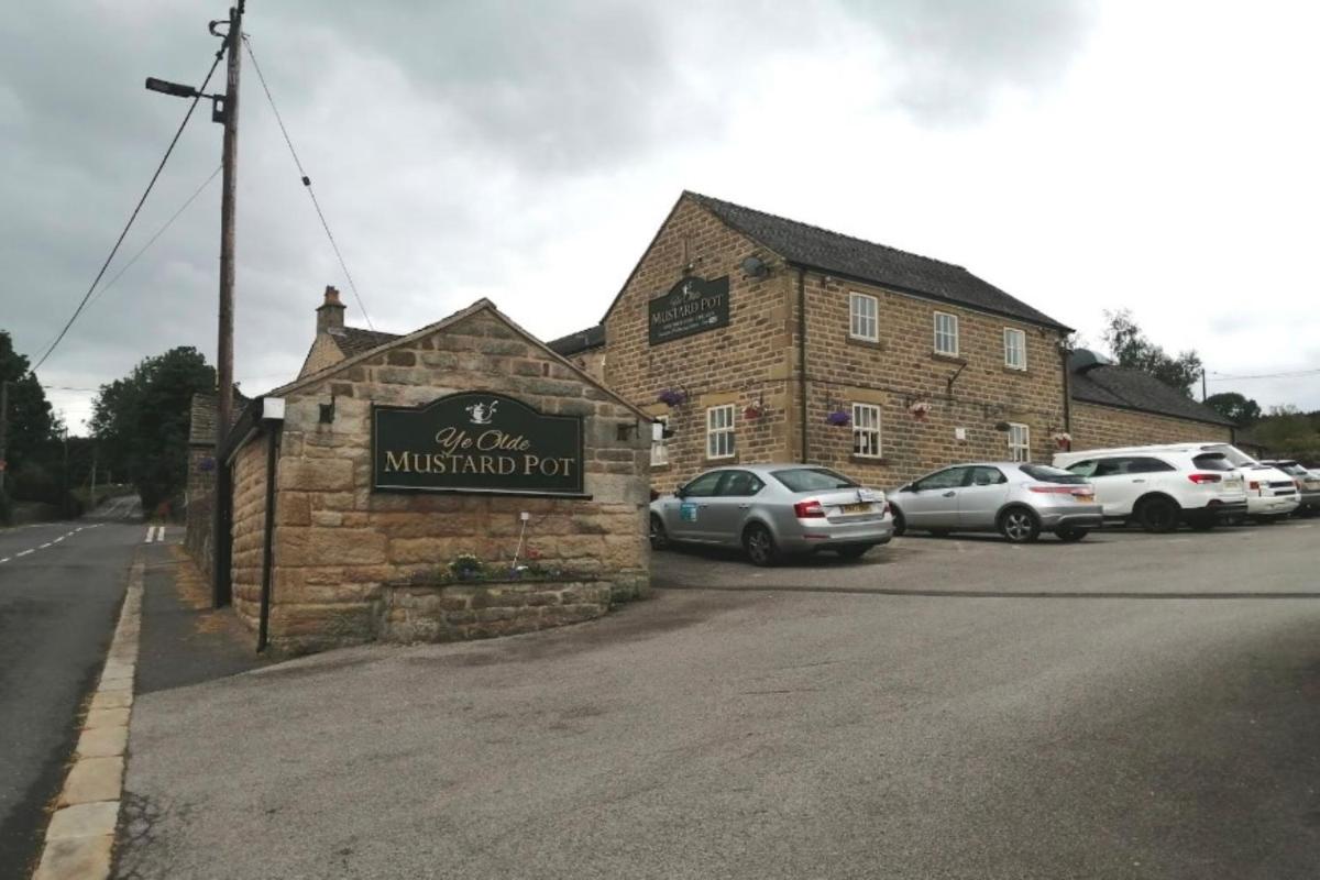 OYO Ye Olde Mustard Pot - Housity