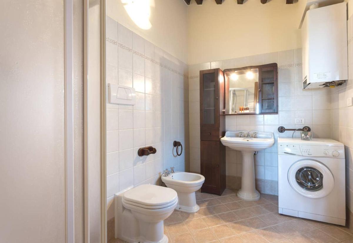 Suitetrails - One bedroom house with city view enclosed garden and wifi at San Vitale