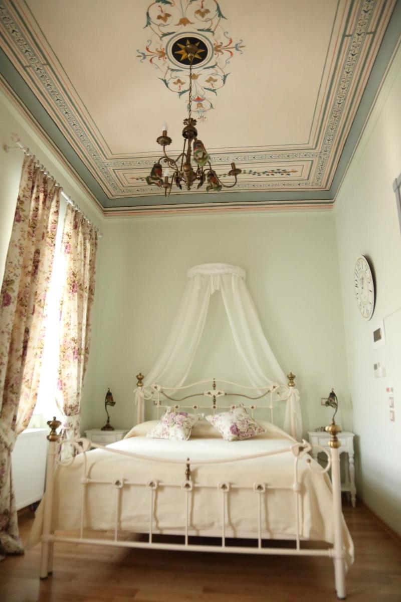 Nostos Hotel - Housity
