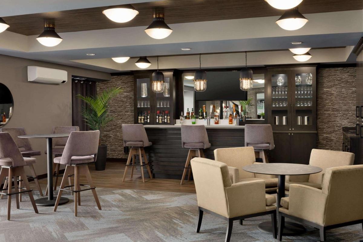 Microtel Inn & Suites by Wyndham Lloydminster - Hizvo