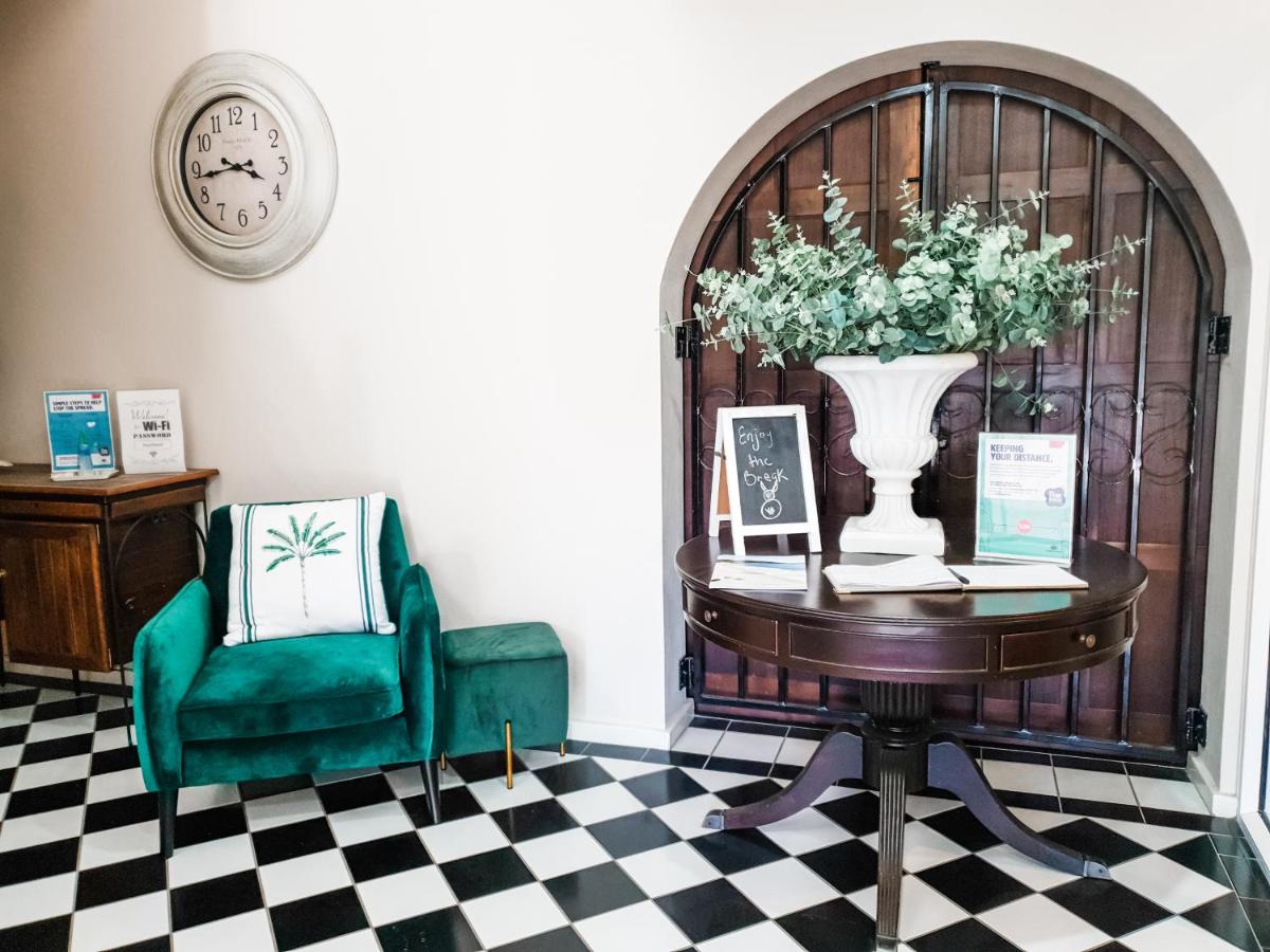 Bay & Basin - Housity